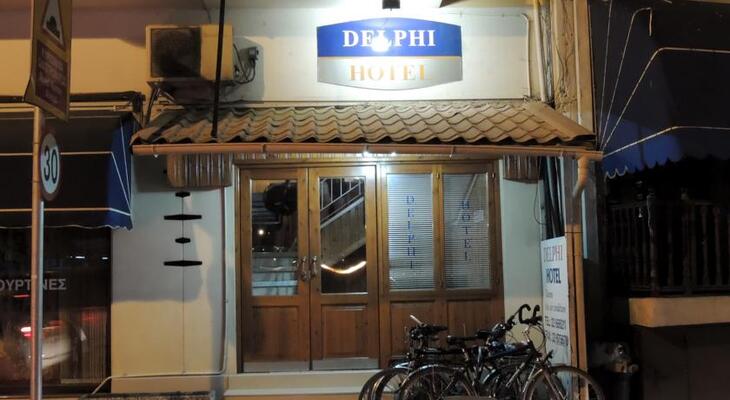 Delphi Hotel