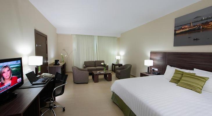 Victoria Hotel and Suites Panama