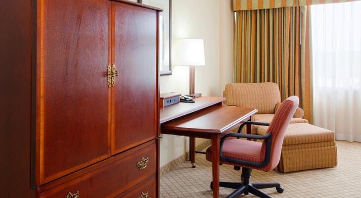 DoubleTree by Hilton Raleigh Crabtree Valley