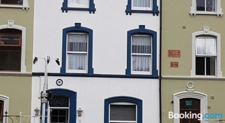 Blue Dolphin House B&B