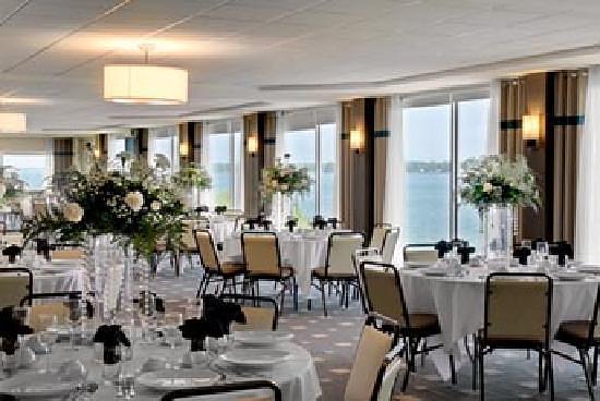 Crowne Plaza Niagara Falls NY - Riverside