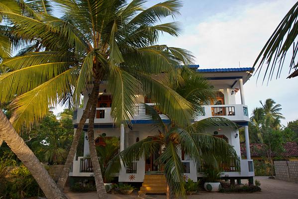 Hotel Frangipani Beach Villas