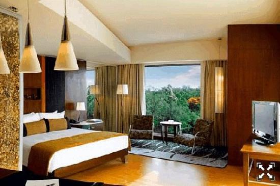 O Hotel Goa, Candolim Beach