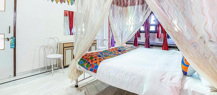 Hotel White Palace