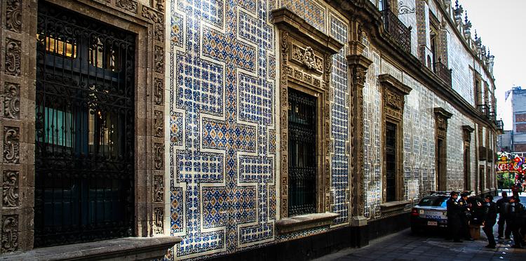 House of Tiles (Casa de los Azulejos)