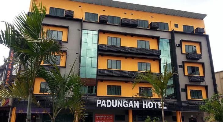 Padungan Hotel