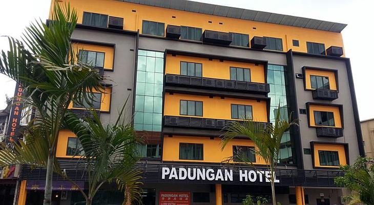 Padungan Hotel