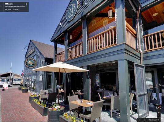 22 Bowen's Wine Bar & Grille