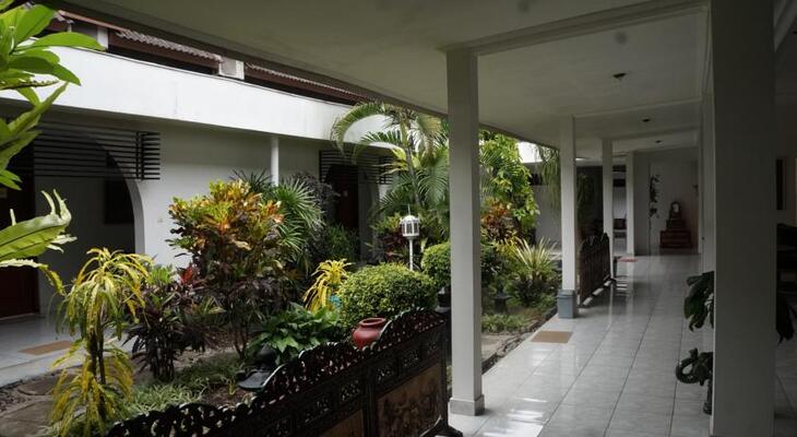 Hotel Kirana