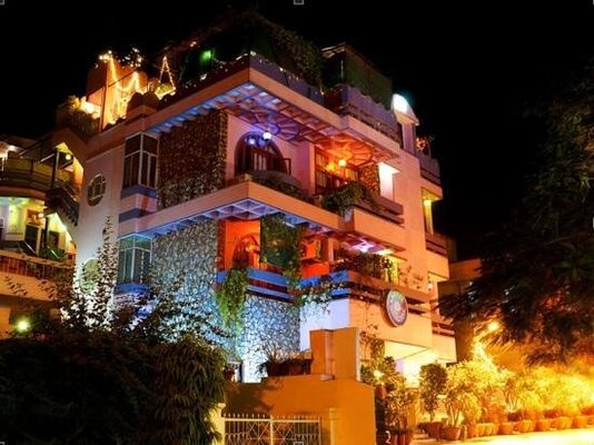 Hotel Pearl Palace