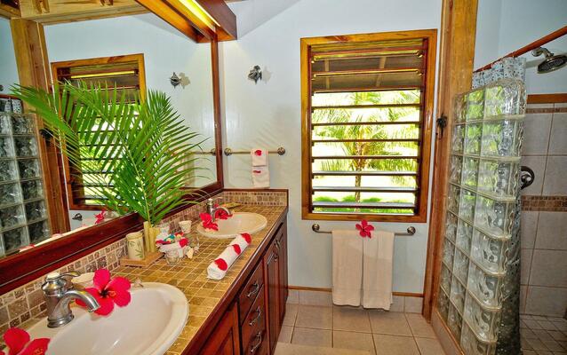 Palmetto Bay Roatan