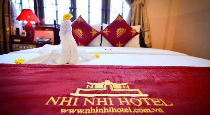 Nhi Nhi Hotel