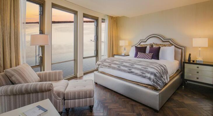 The Edgewater Hotel