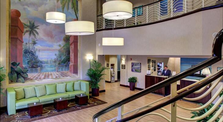 Hampton Inn & Suites by Hilton Miami Airport South - Blue Lagoon
