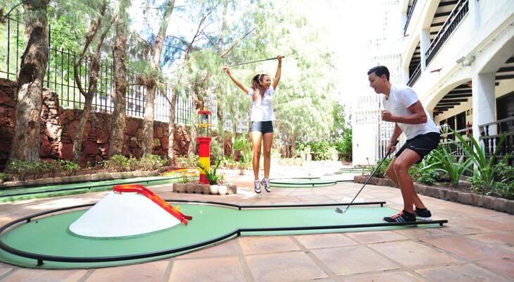 Hotel Parque Tropical