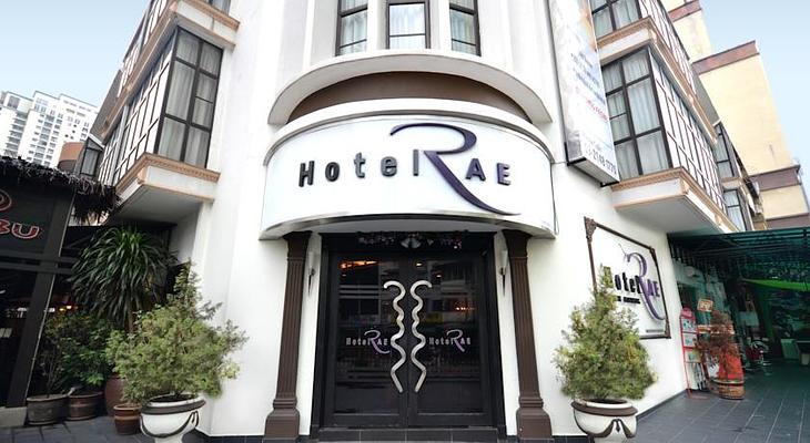 Hotel Rae