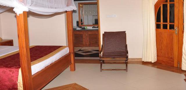 Hotel Bentota Village