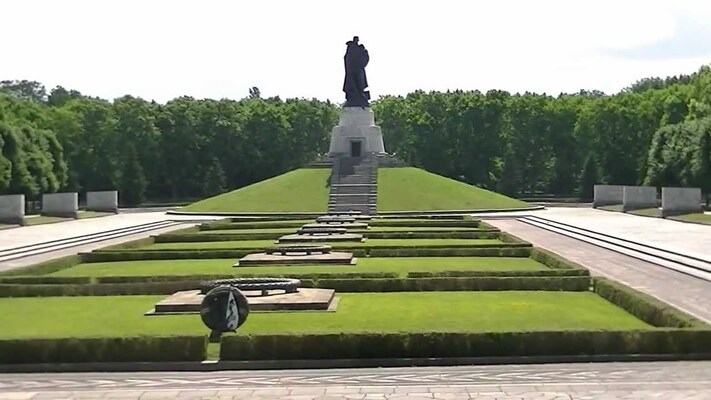 Treptower Park