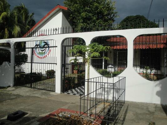 Managua Backpackers Inn