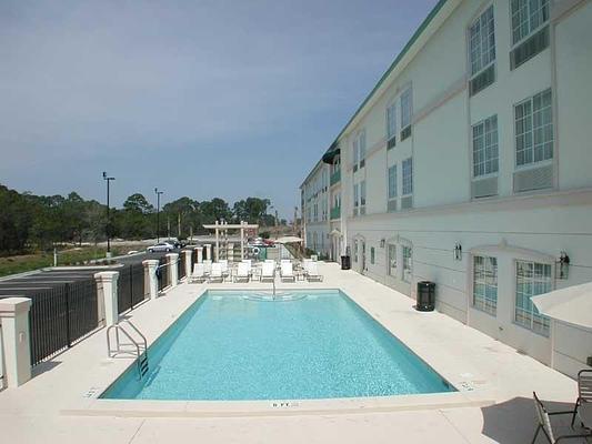 La Quinta Inn & Suites by Wyndham Panama City Beach