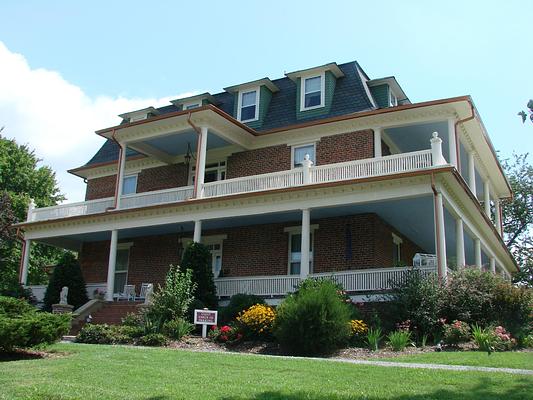 The Reynolds Mansion