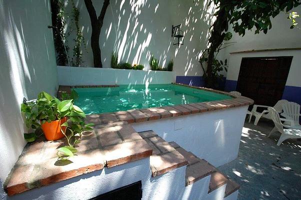 Casa de los Azulejos