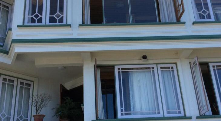 Udaan Dekeling Resort Darjeeling
