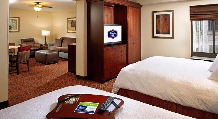 Hampton Inn Cleveland-Downtown