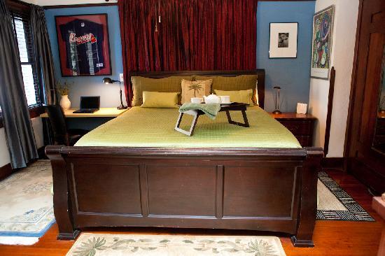 Mudville Flats Boutique Hotel