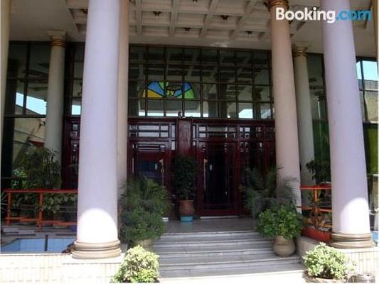 Hotel Grand Peshawar