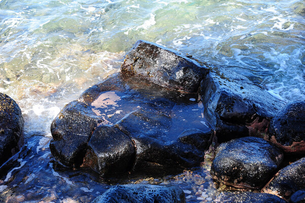 Hauola Stone