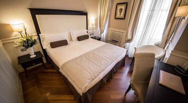 Victoria Hotel Letterario