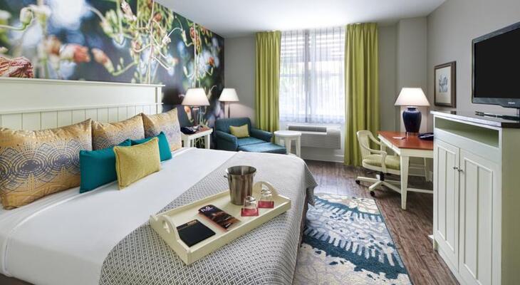 Hotel Indigo Sarasota, an IHG Hotel
