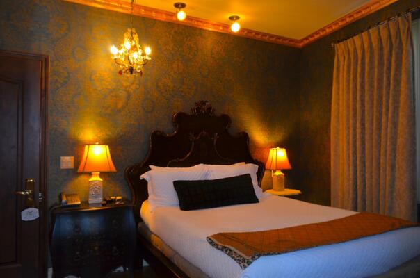 Hotel 1110