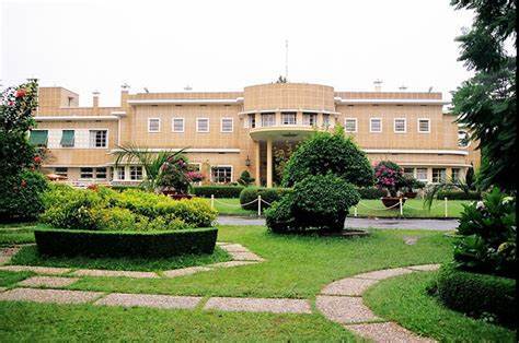 Bao Dai's Palace - King's Palace 1 (Dinh 1)