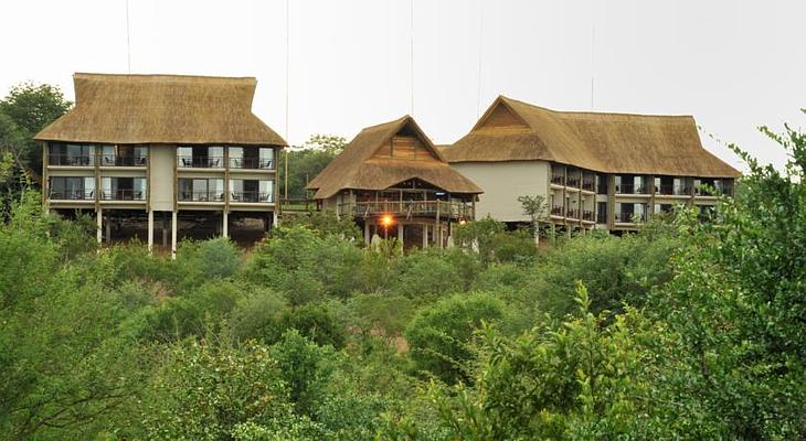 Victoria Falls Safari Club