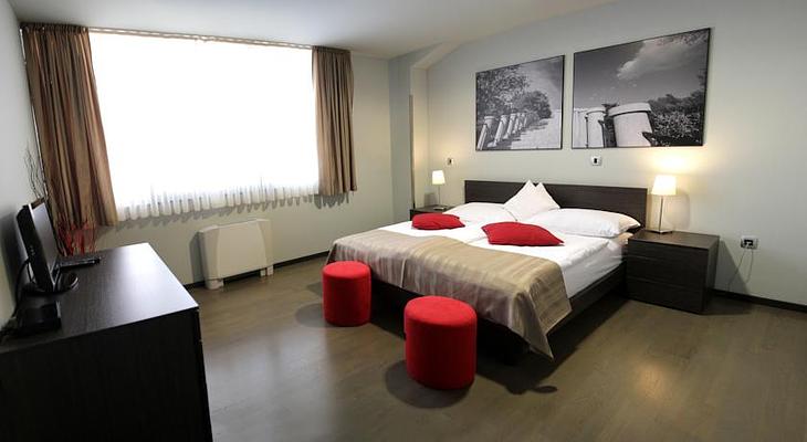 Gloria Hotel