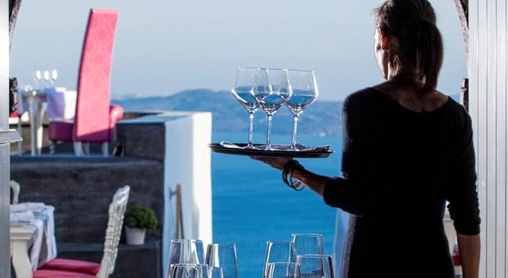 Andronis Luxury Suites