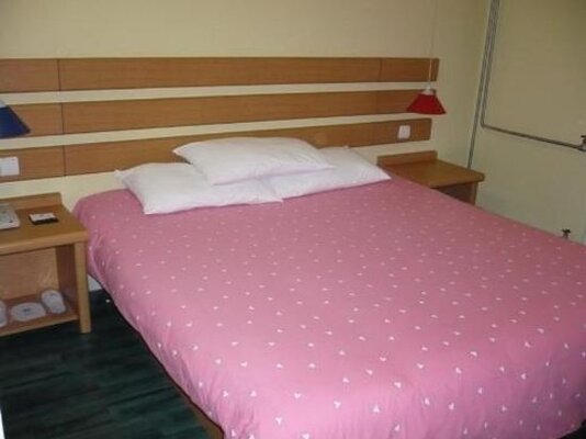 City Home Inn