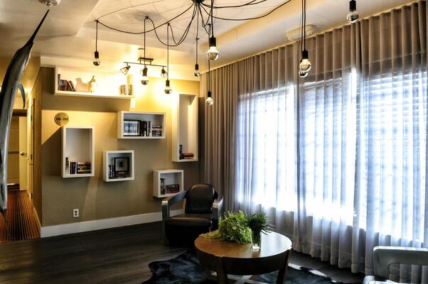 Lincoln Arms Suites