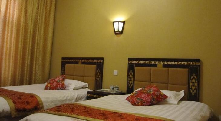 Holly's Hostel