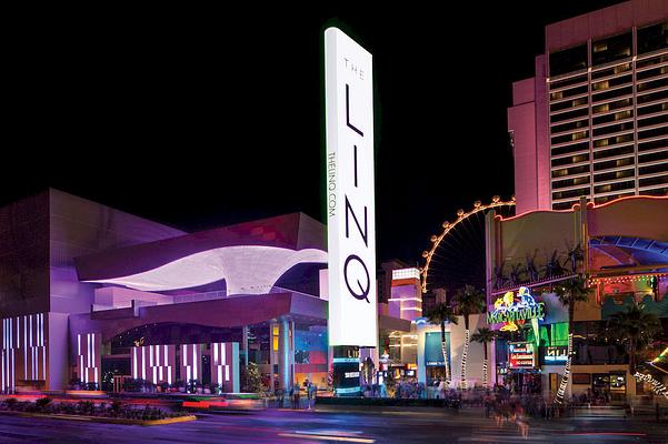 The LINQ Promenade