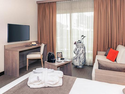 Mercure Hotel Omaha Beach