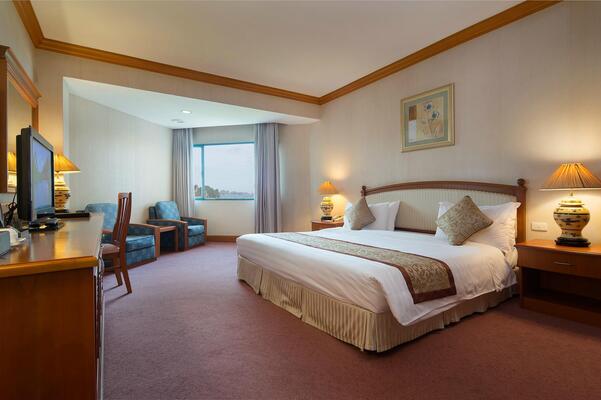 Halong Plaza Hotel