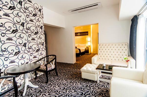 Executive Inn