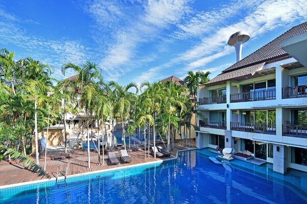 Lanta Sand Resort and Spa