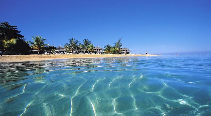 Jewel Runaway Bay Beach Resort & Waterpark