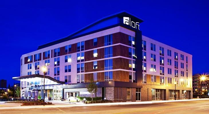 Aloft Milwaukee Downtown