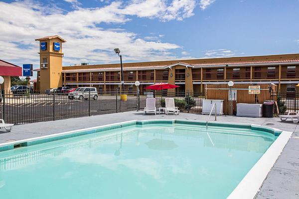 Americas Best Value Inn Denver