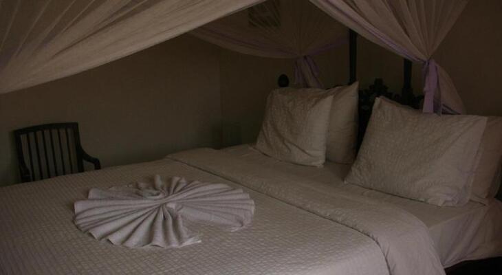 Stone Town Cafe and Bed & Breakfast